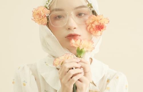 Kính mắt không độ- phụ kiện không thể thiếu đối với thời trang GenZ