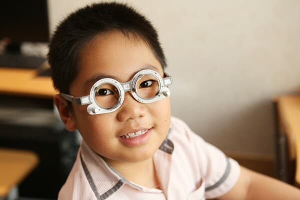 Nhược thị có chữa được không?