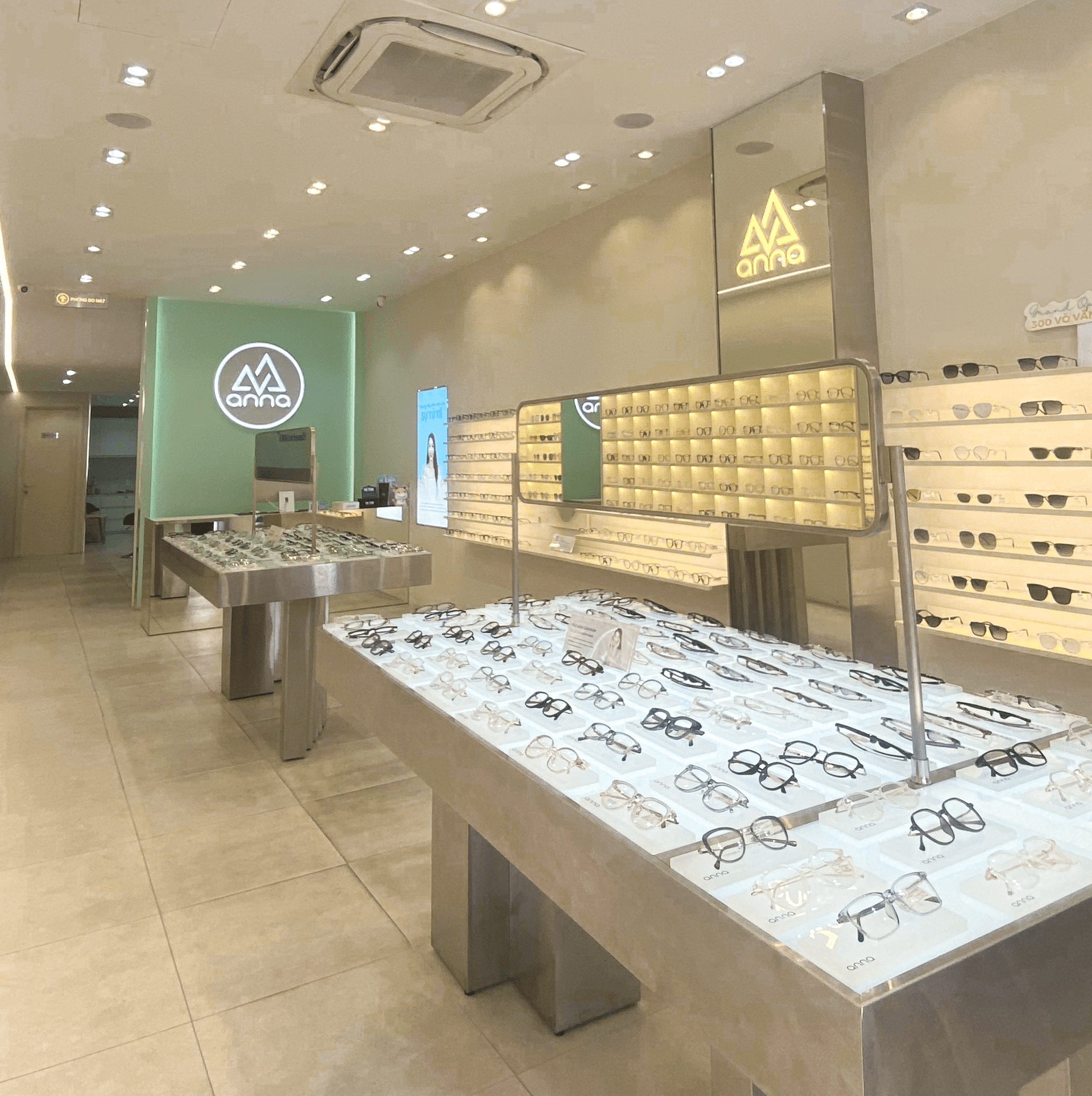Mua tròng kính ở đâu tốt? Top 5 địa chỉ mua tròng kính tại Hà Nội